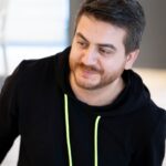 Φωτογραφία του δημοσιογράφου Γιάννη Τζούστα