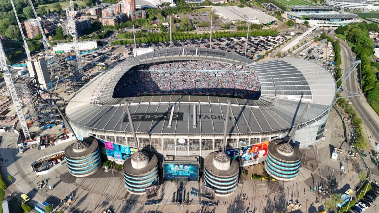 Άρσεναλ εξασφαλίζει τον Αγγλικό Community Shield με εντυπωσιακή νίκη επί της Μάντσεστερ Σίτι – Ζωντανή μετάδοση από ΕΡΤ2 ΣΠΟΡ και ERTFLIX