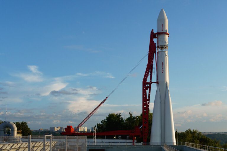 Εκτόξευση πυραύλου SpaceX με δορυφόρο από το Βιετνάμ