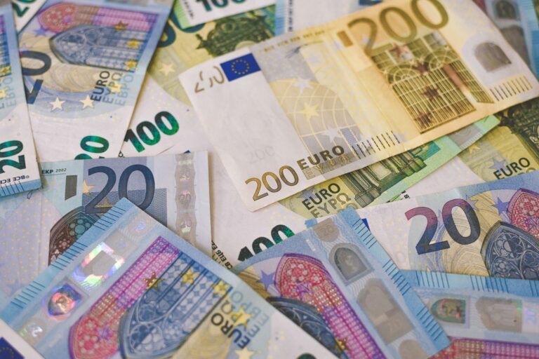 Ο Αλεξάνταρ Ζίβκοβιτς με τη φανέλα του ΠΑΟΚ