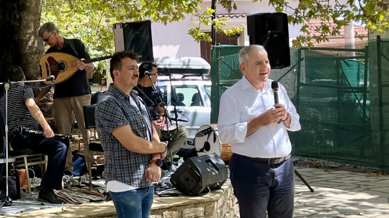 Μάξιμος Χαρακόπουλος: Η Ελλάδα ανάμεσα στη Δύση και την Ανατολή – Σι Τζινπίνγκ: Η Κίνα αντιτίθεται στην εξωτερική ανάμειξη στη Μέση Ανατολή