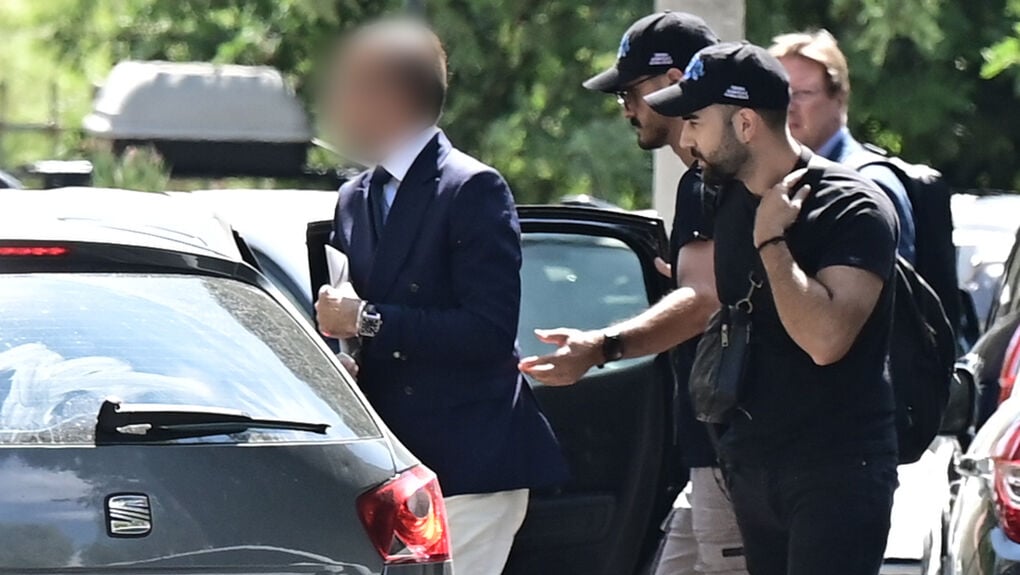 Απεργία πείνας φέρεται να απείλησε να κάνει ο γιατρός Θεοδωρόπουλος στον ανακριτή