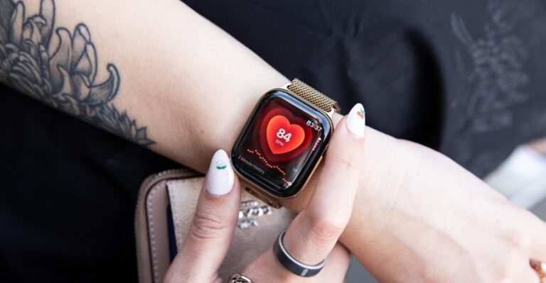 Apple Watch Series 12: Οι πρώτες κριτικές μιλούν για νέα εποχή wearables — με αστερίσκους