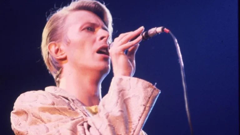Πρώιμο, μη κυκλοφορημένο υλικό του Bowie σε streaming για πρώτη φορά