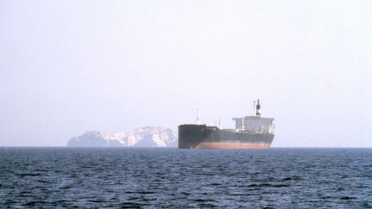 Ιράν: Κατέθεσε στις ΗΠΑ σχέδιο 7 ημερών για το άνοιγμα των Στενών του Ορμούζ