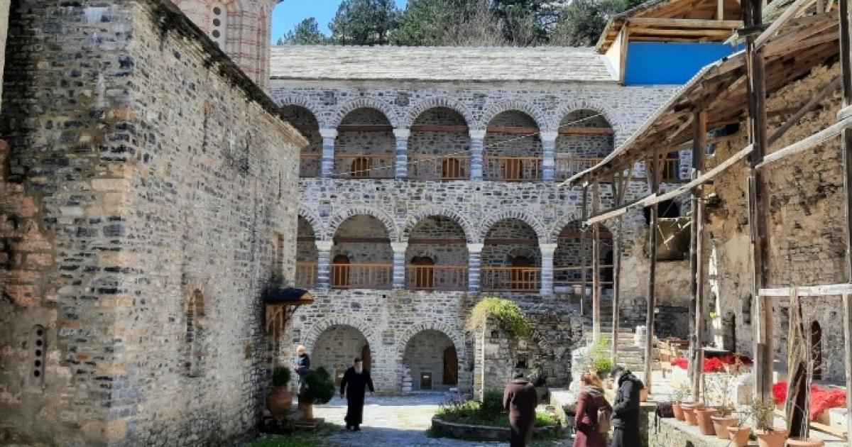 Αποδόθηκε η αναστηλωμένη δυτική πτέρυγα της Μονής Αγίου Διονυσίου στον Όλυμπο