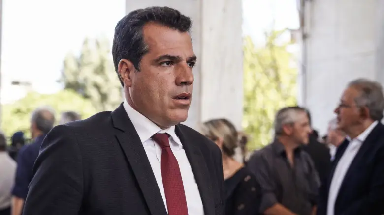 Πλεύρης για υπόθεση Μαζωνάκη: «Δεν υπήρξε καμία συνεργασία» με τον γιατρό
