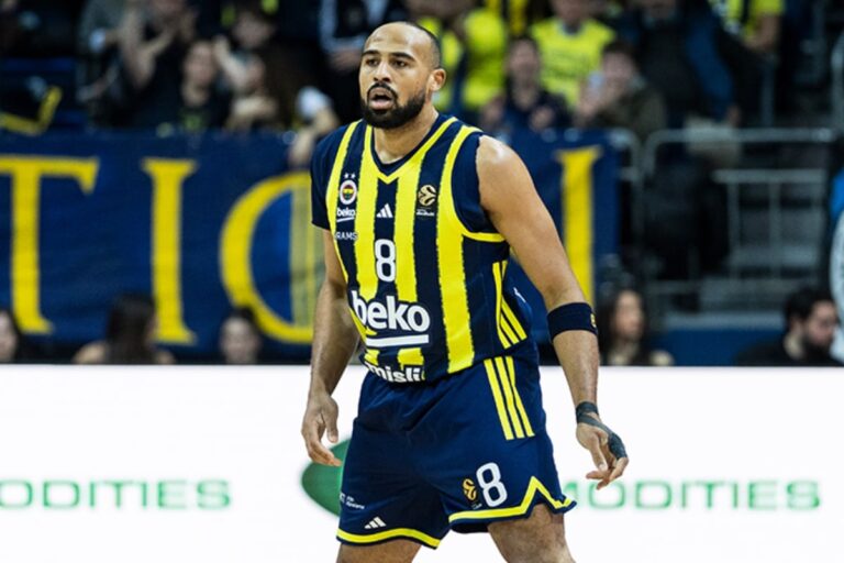 Φενέρμπαχτσε – Ντουμπάι 85-77: Τρίτη θέση στο Super Cup με κορυφαίο τον Χόρτον-Τάκερ