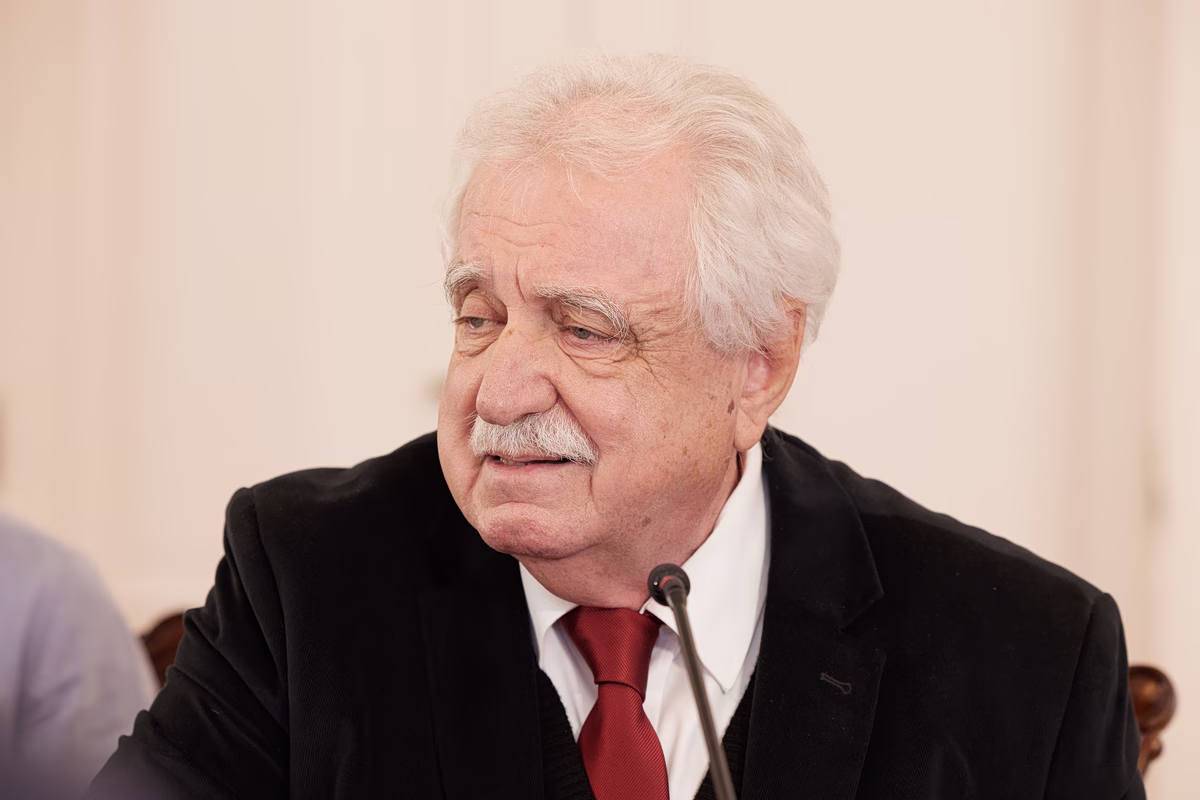 Παραιτήθηκε ο Σταύρος Μπένος από την Επιτροπή Ανασυγκρότησης του Έβρου – Έντονη κριτική στην κυβέρνηση για το Masterplan