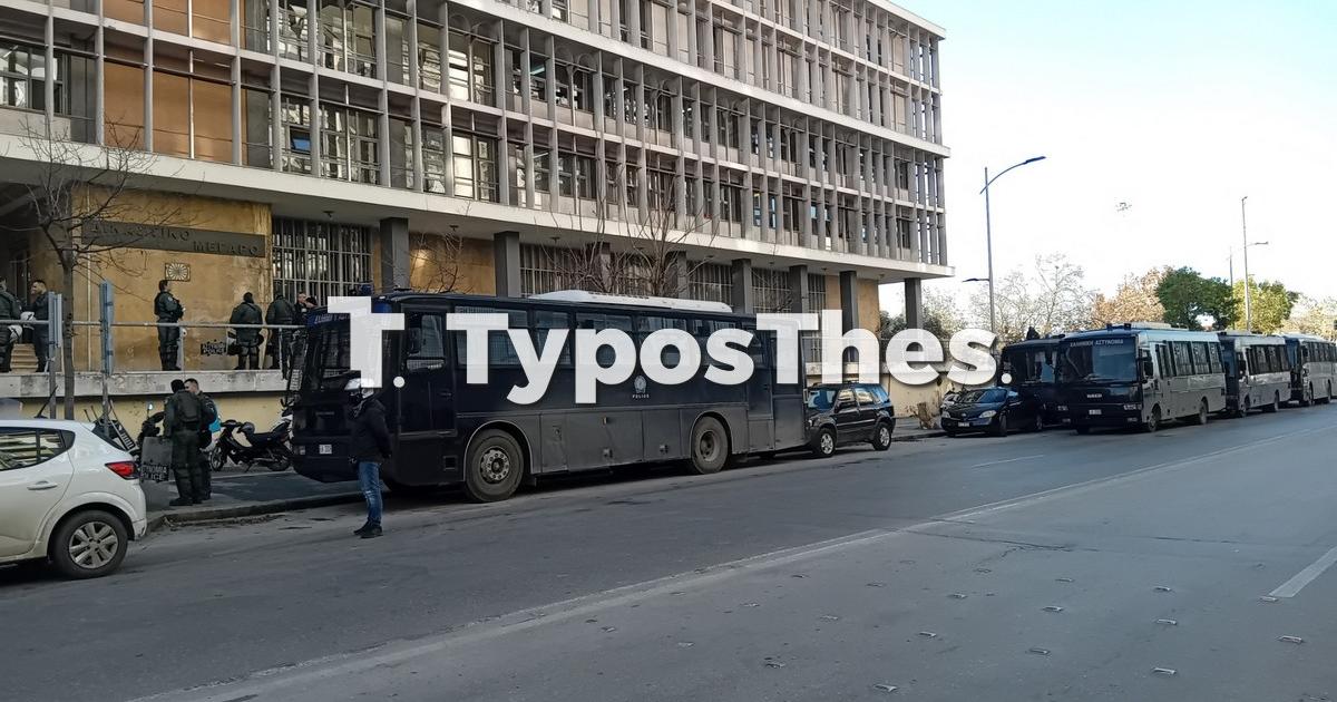 Νέα αναβολή στη δίκη για την καθυστερημένη διάγνωση καρκίνου σε αστυνομικό