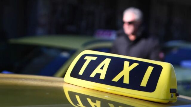 Βόλος: Επίθεση με σκουπόξυλο σε οδηγό ταξί — Μεταφέρθηκε στο νοσοκομείο