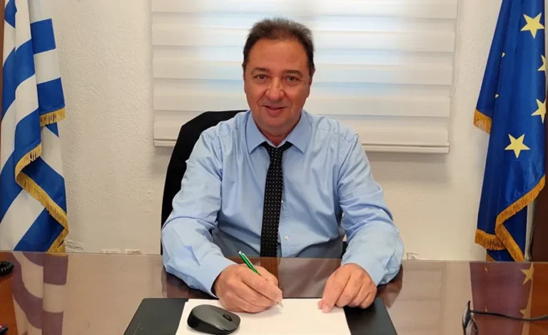 Πέθανε ο δήμαρχος Αντιπάρου Αναστάσιος Φαρούπος