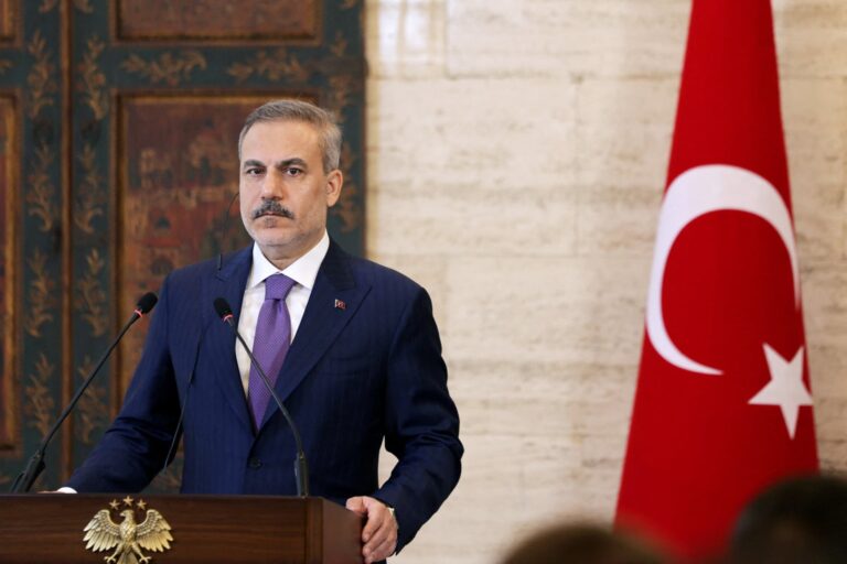 Φιντάν: Η Τουρκία θα εξετάσει τις στρατιωτικές ανάγκες της Σαουδικής Αραβίας