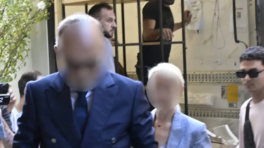 Θάνατος Γιώργου Μαζωνάκη: «Δύσκολο» το πρώτο 24ωρο των δύο γιατρών στον Κορυδαλλό