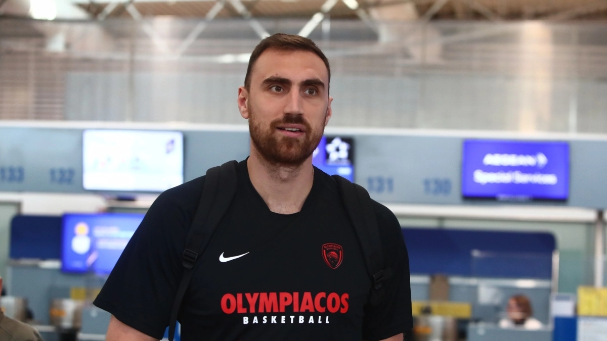Με Μιλουτίνοφ στην 12άδα ο Ολυμπιακός στην πρεμιέρα της EuroLeague κόντρα στη Μπασκόνια