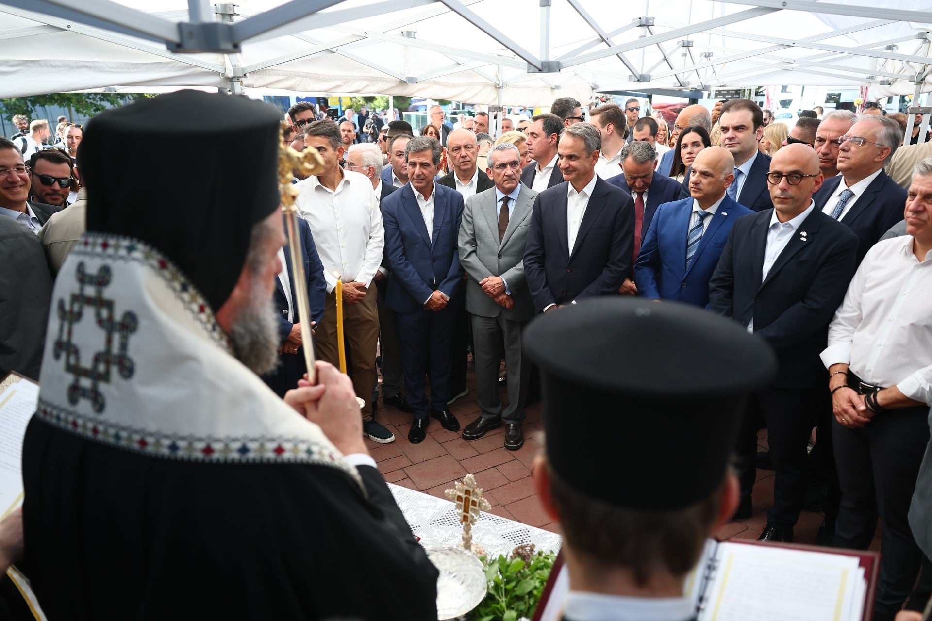 Ο Κυριάκος Μητσοτάκης στα εγκαίνια της 90ής ΔΕΘ με τον αγιασμό και την ξενάγηση
