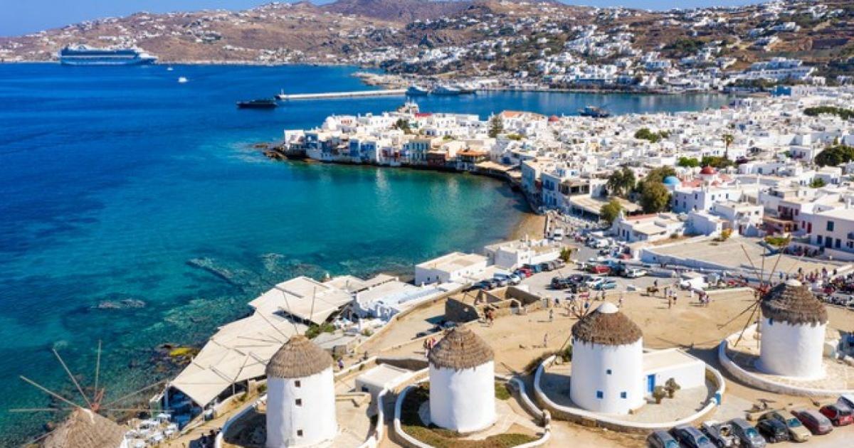 Σε αργία ο προϊστάμενος Πολεοδομίας Μυκόνου μετά έφοδο «Αδιάφθορων»
