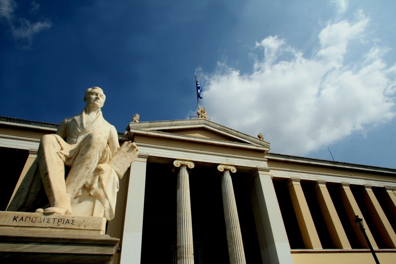 Η ανθρώπινη ομιλία γεννήθηκε για το κουτσομπολιό – Οι δυνατότητες των ελληνικών πανεπιστημίων να αυξήσουν το ΑΕΠ