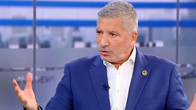 Πατούλης για Μαζωνάκη: Δεν μας άνοιξαν στο ιατρείο της Καρνεάδου χωρίς ραντεβού