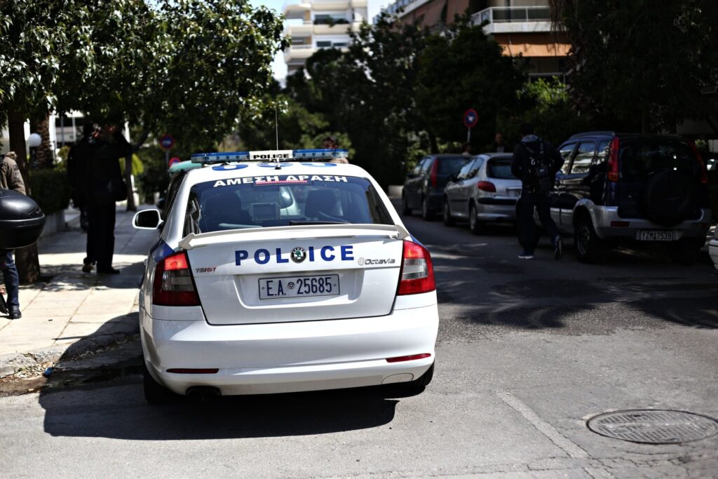 Συλλήψεις για παράνομη απόρριψη βιομηχανικών αποβλήτων στον Κηφισό