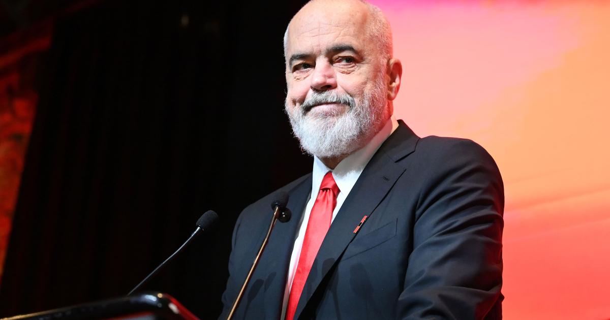 Αυγά κατά του Έντι Ράμα στη Νέα Υόρκη — «Υστερικές κότες» απαντά ο Αλβανός πρωθυπουργός