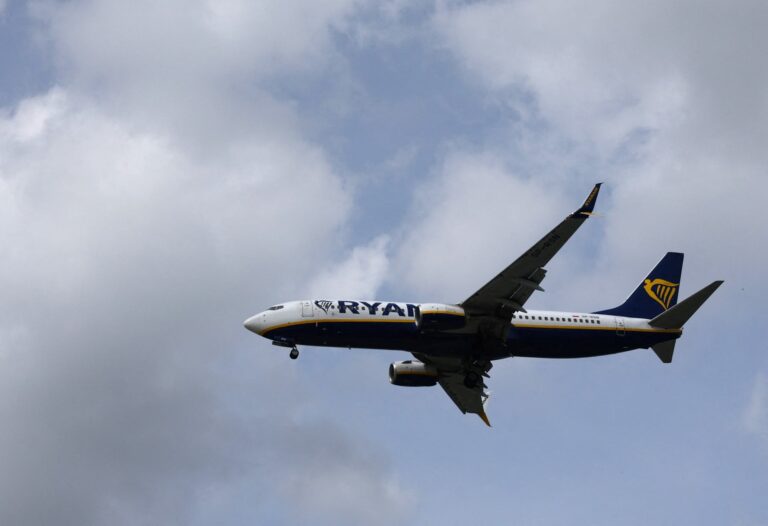 Ο’Λίρι: Συγγνώμη από τη Ryanair για σύγκριση ανταγωνιστών με «βιαστές»