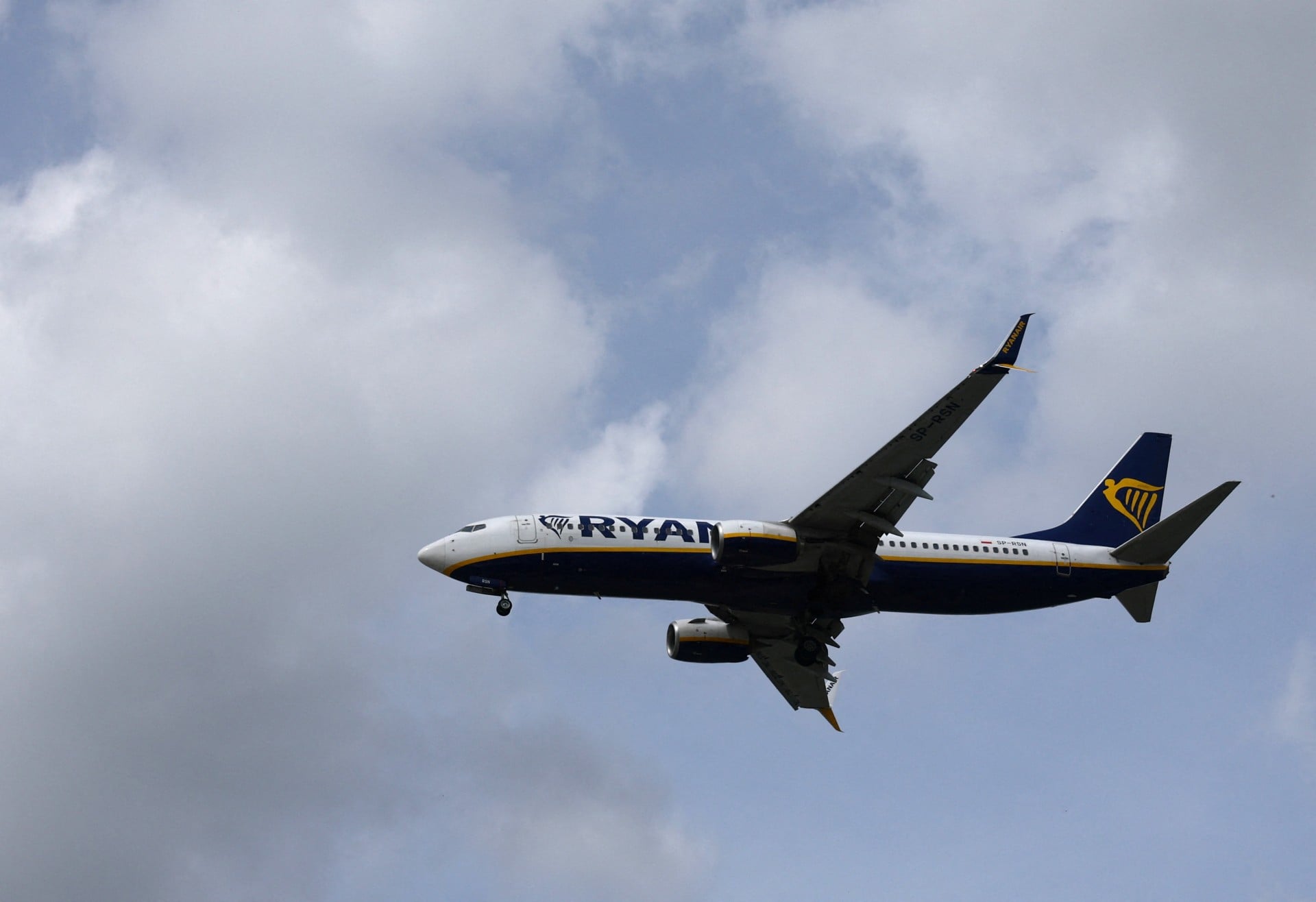 Ο’Λίρι: Συγγνώμη από τη Ryanair για σύγκριση ανταγωνιστών με «βιαστές»