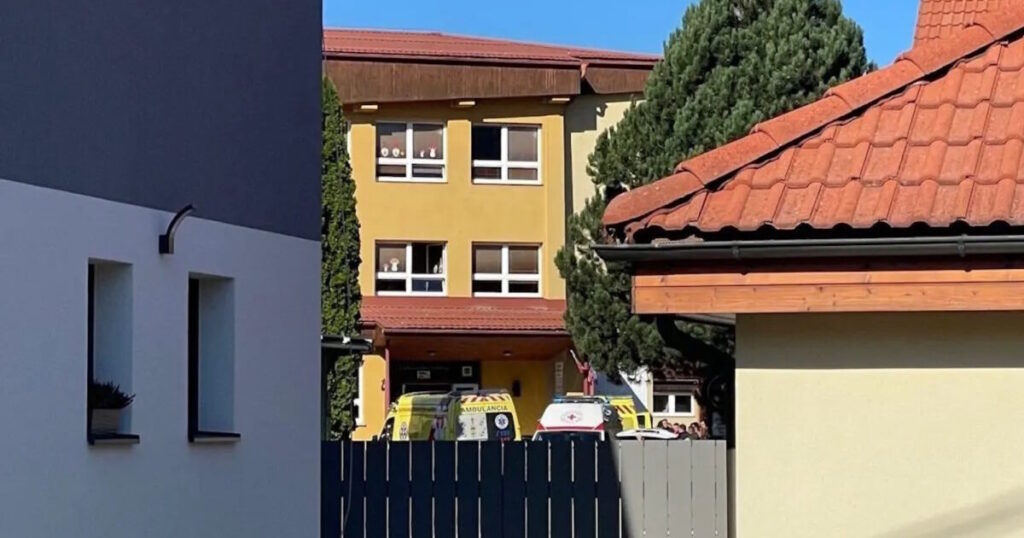Σλοβακία: Νεκρή εκπαιδευτικός από μαθητή με μαχαίρι σε σχολείο