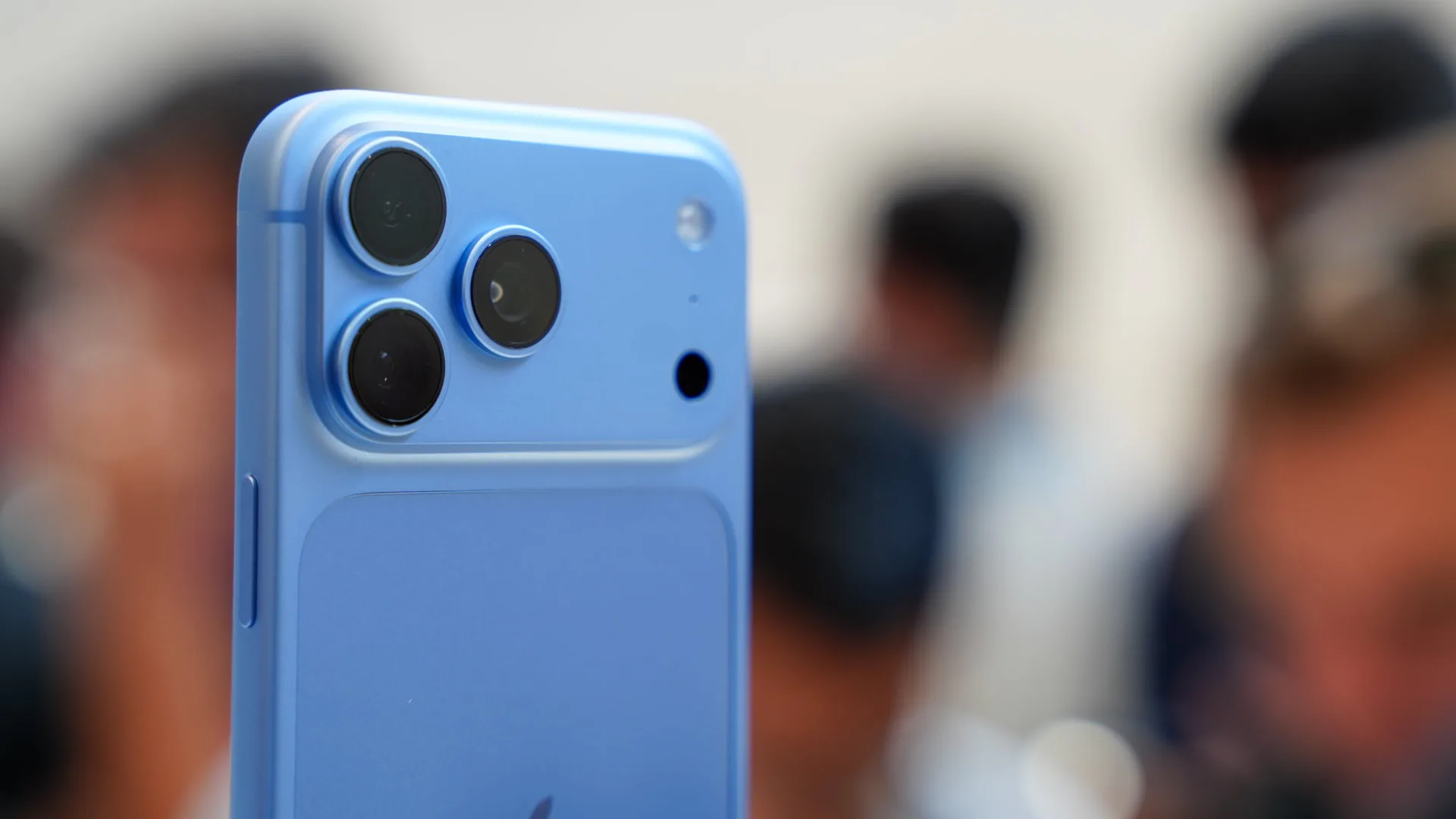 Το μεταβλητό διάφραγμα του iPhone 18 Pro είναι σχεδόν αδύνατο να επισκευαστεί