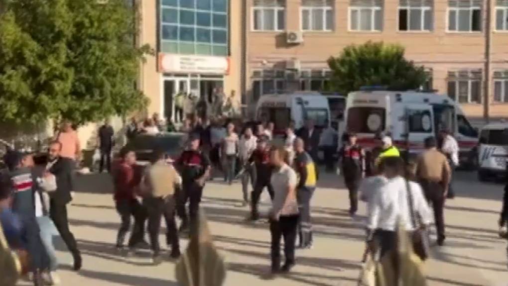 Τουρκία: Πυροβολισμοί έξω από σχολείο στη Μανίσα — Τέσσερις μαθητές τραυματίστηκαν