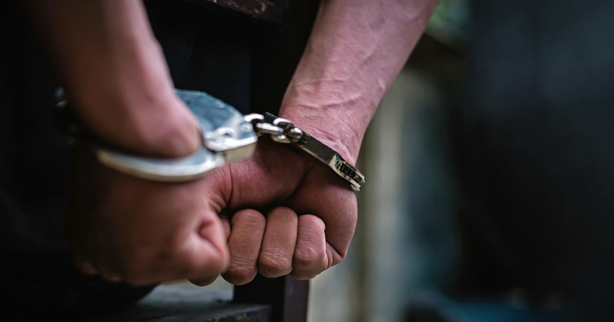 Ασπρόπυργος: Δύο συλλήψεις για κλεμμένο όχημα μετά από καταδίωξη
