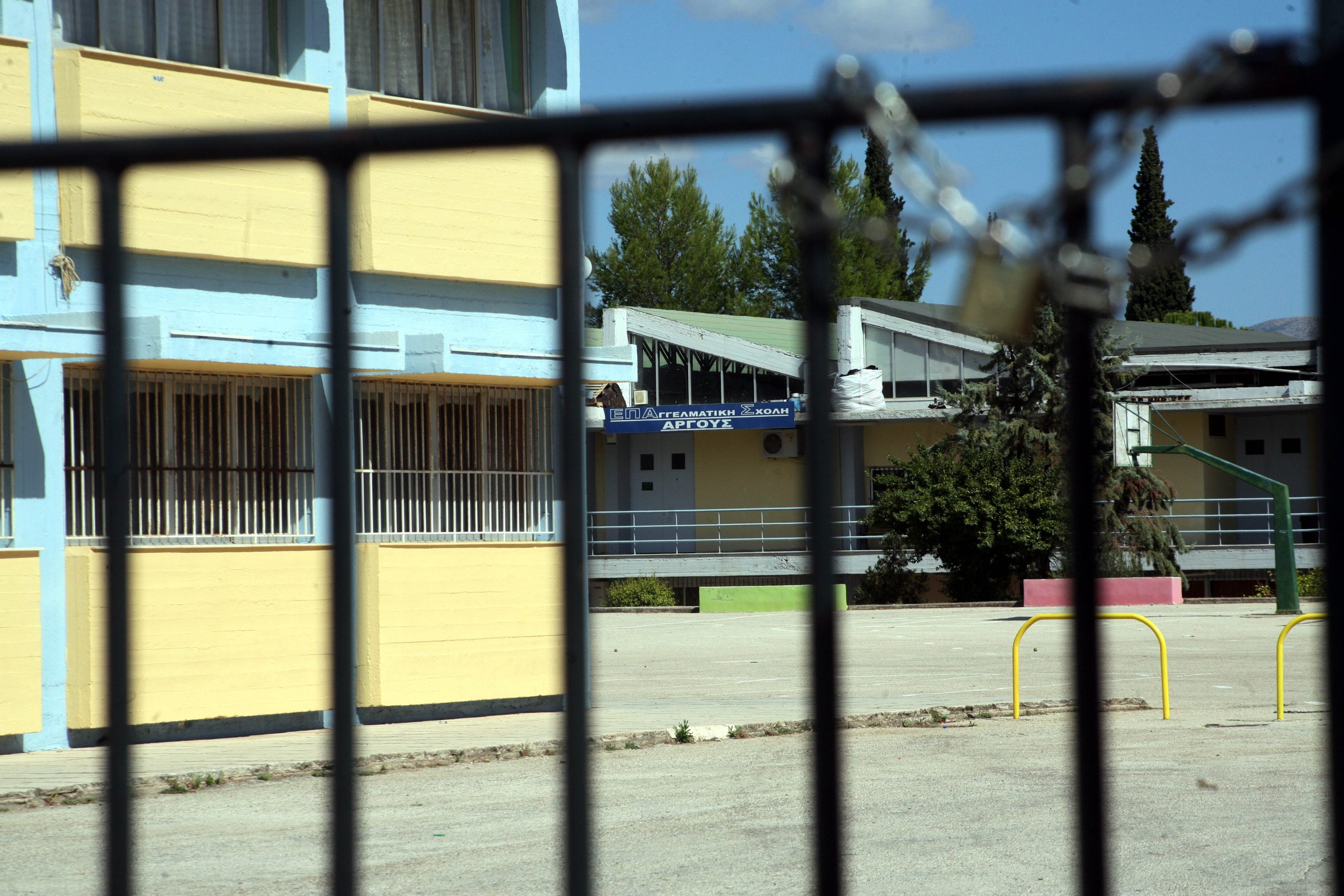 Κυλιόμενες στάσεις καθηγητών έως τις 30 Οκτωβρίου