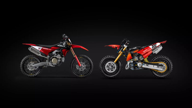Η πρώτη χωμάτινη Ducati γίνεται LEGO: Το σετ Desmo450 MX Factory με 457 κομμάτια