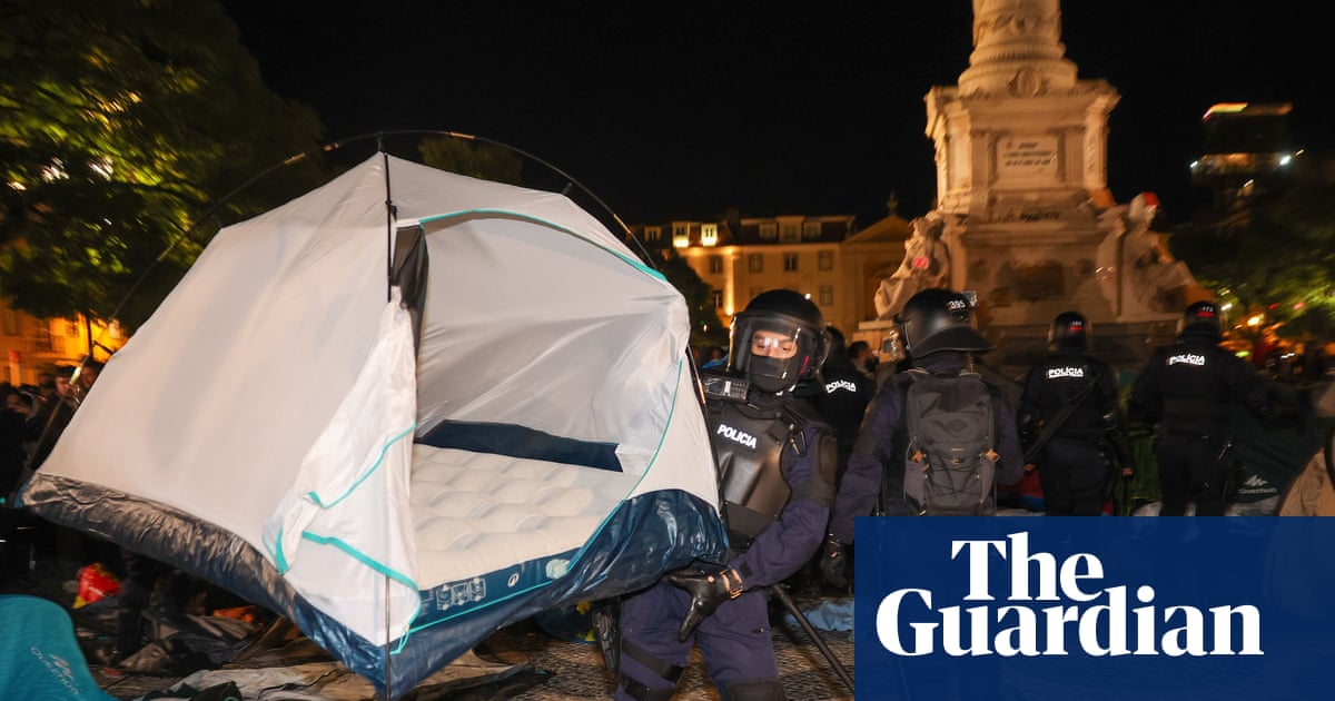 Πορτογαλία: 31 συλλήψεις σε επιχείρηση κατά κατασκηνώσεων στέγης