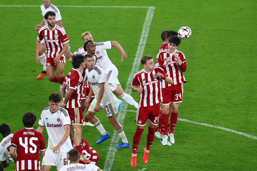 Ολυμπιακός 3/3 στο Europa League: Γκονζάλες με γκολ 1-0