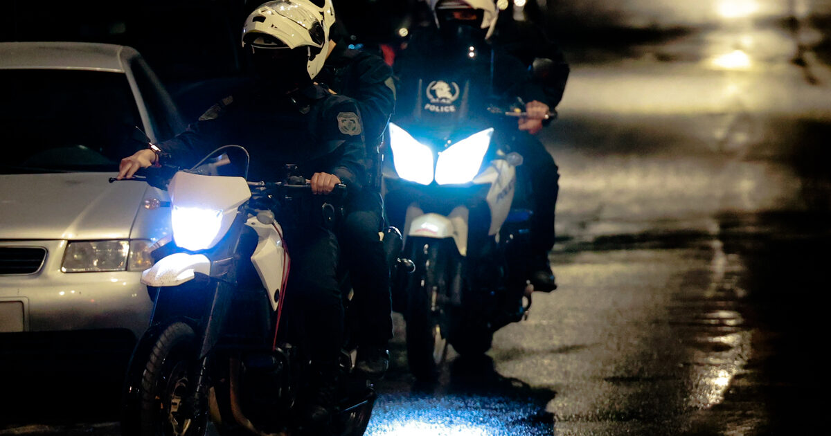 Έκρηξη σε διαμέρισμα στου Ζωγράφου: Δύο άτομα στο νοσοκομείο