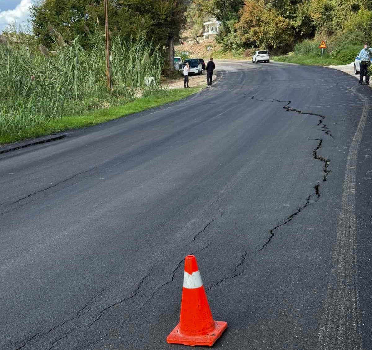 Θεσπρωτία: Κλείστηκε ο δρόμος Ηγουμενίτσας–Πλαταριάς λόγω καθίζησης σε τρία σημεία