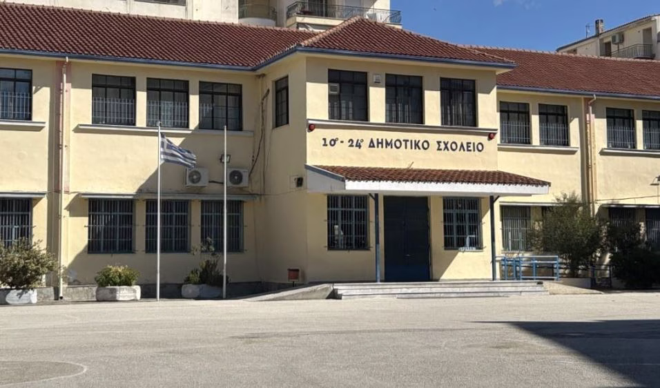 Σέρρες: Πτώση σοβάδων σε δημοτικό σχολείο — Τηλεκπαίδευση δύο ημέρες