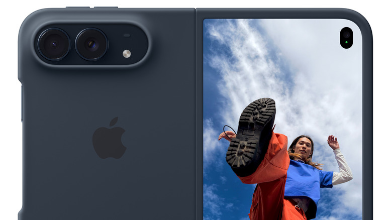 Ρωγμές στο foldable iPhone Duo — η Apple μιλά για «μικρό αριθμό» συσκευών