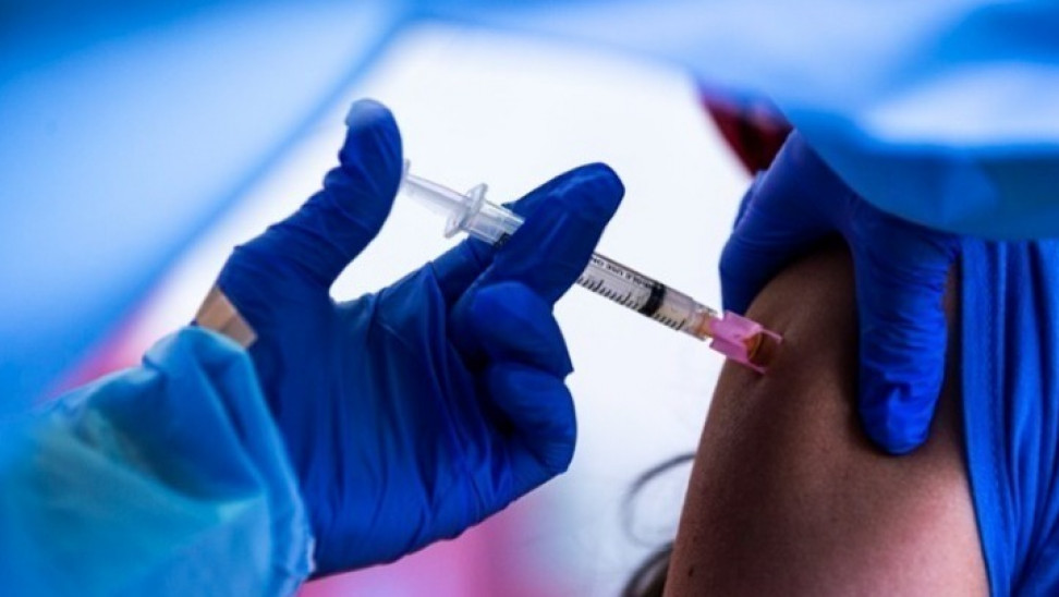 Καμπανάκι για τη γρίπη: 500.000 εμβολιασμοί έναντι στόχου 3 εκατ.