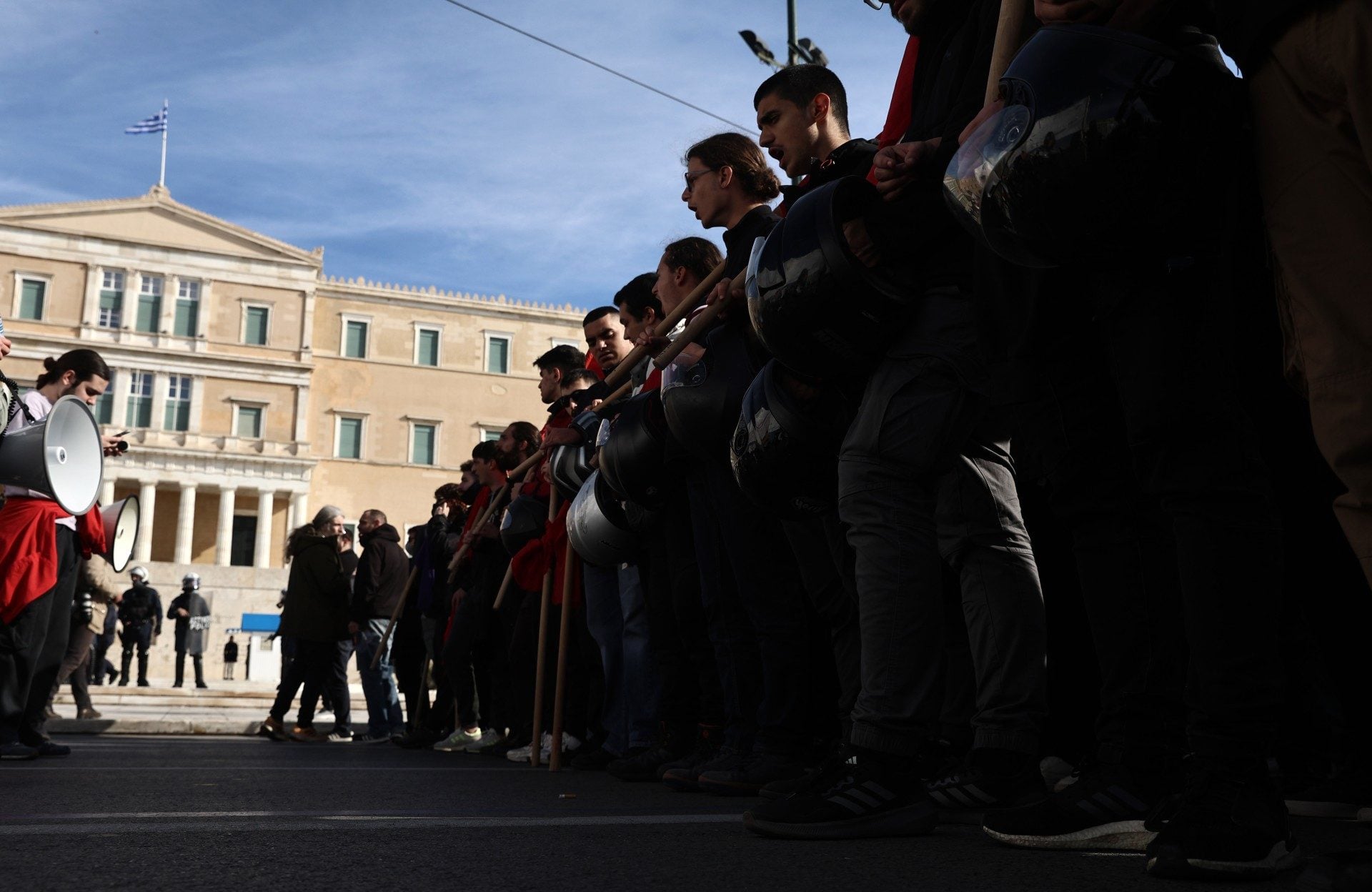 Πανεκπαιδευτική απεργία την Τετάρτη με συλλαλητήριο στα Προπύλαια