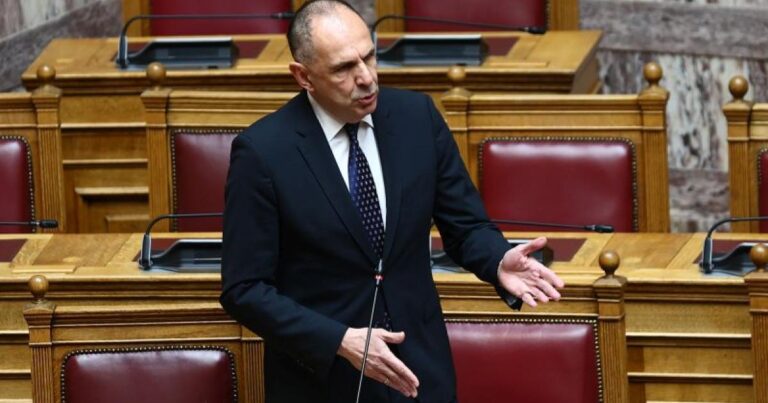 Γεραπετρίτης: «Ιστορική» η συμφωνία Μονής Σινά – αιγυπτιακού Δημοσίου