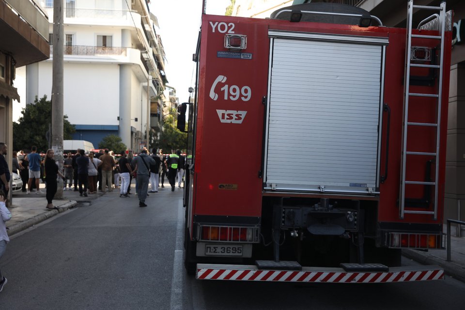 Παγίδα ναρκωτικών στον Κολωνό: Έκρηξη, 4 τραυματίες, δύο αστυνομικοί