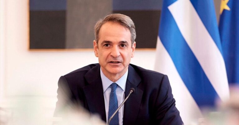 Μητσοτάκης για το όριο 15 ετών: «Δεν θα πάρει πολλά likes»