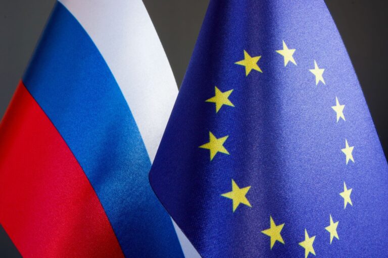 Η Ευρώπη αναζητά διαπραγματευτή για απευθείας συνομιλίες με τον Πούτιν