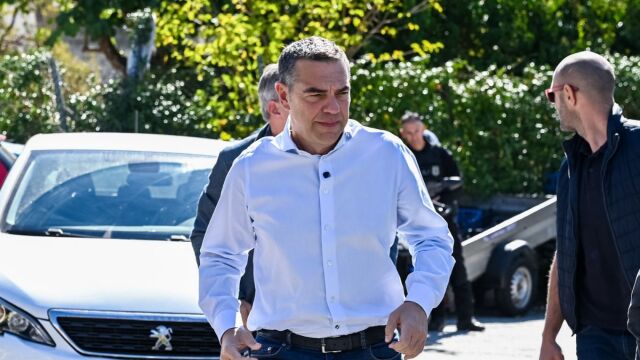Ντόμινο παραιτήσεων και μετακινήσεων από τον ΣΥΡΙΖΑ προς την ΕΛΑΣ του Τσίπρα